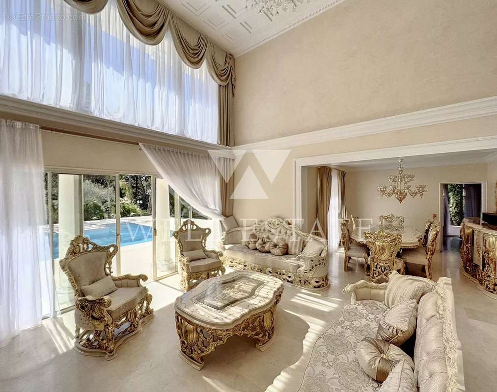 Maison à SAINT-RAPHAEL