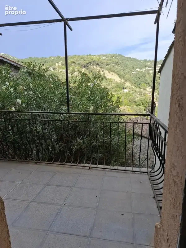CONTES - AU COEUR DU VILLAGE - 6P - Avec Terrasses, Jardin et Caves - photo 2