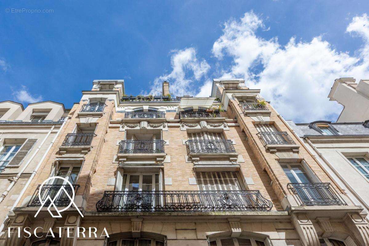 Appartement à PARIS-4E
