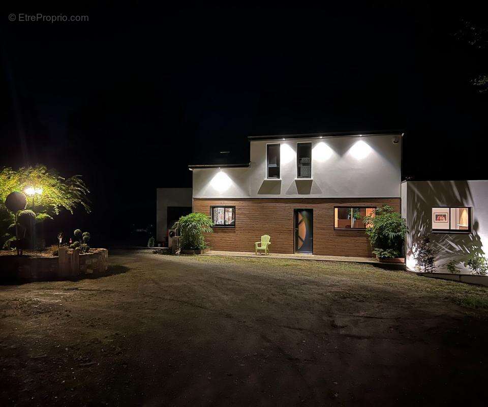 Maison à MONTERBLANC