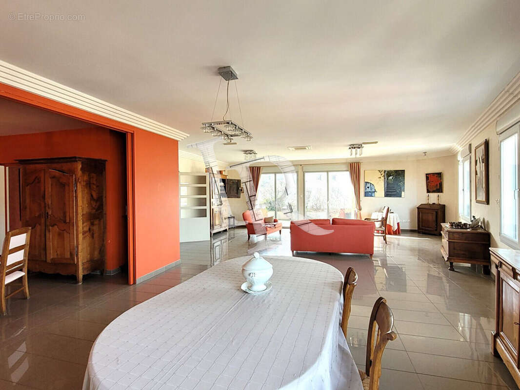 Appartement à LE PUY-EN-VELAY