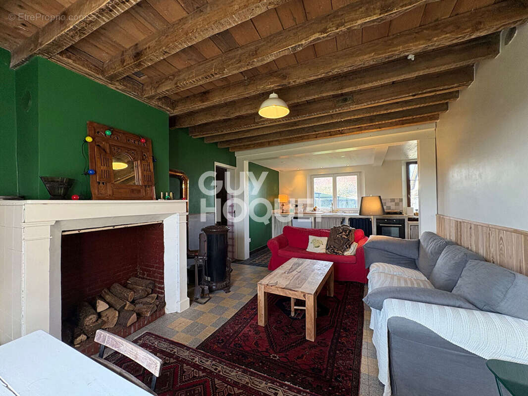 Maison à PULLAY