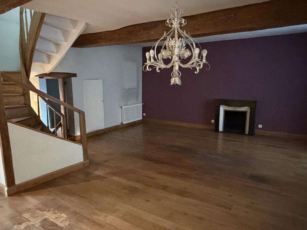 Appartement à MAMERS