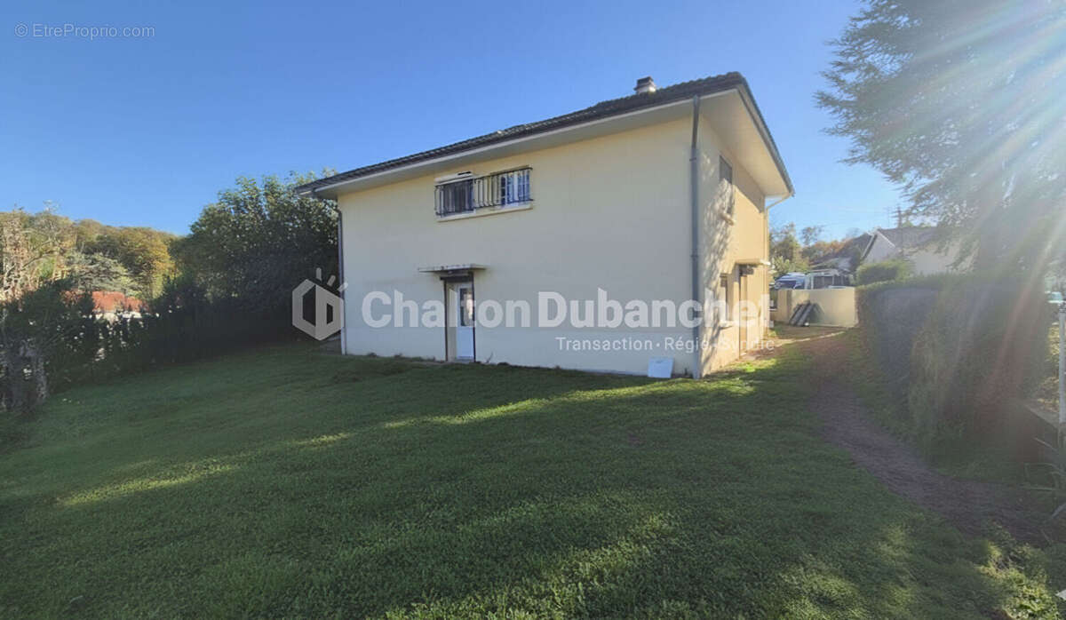 Maison à SALT-EN-DONZY