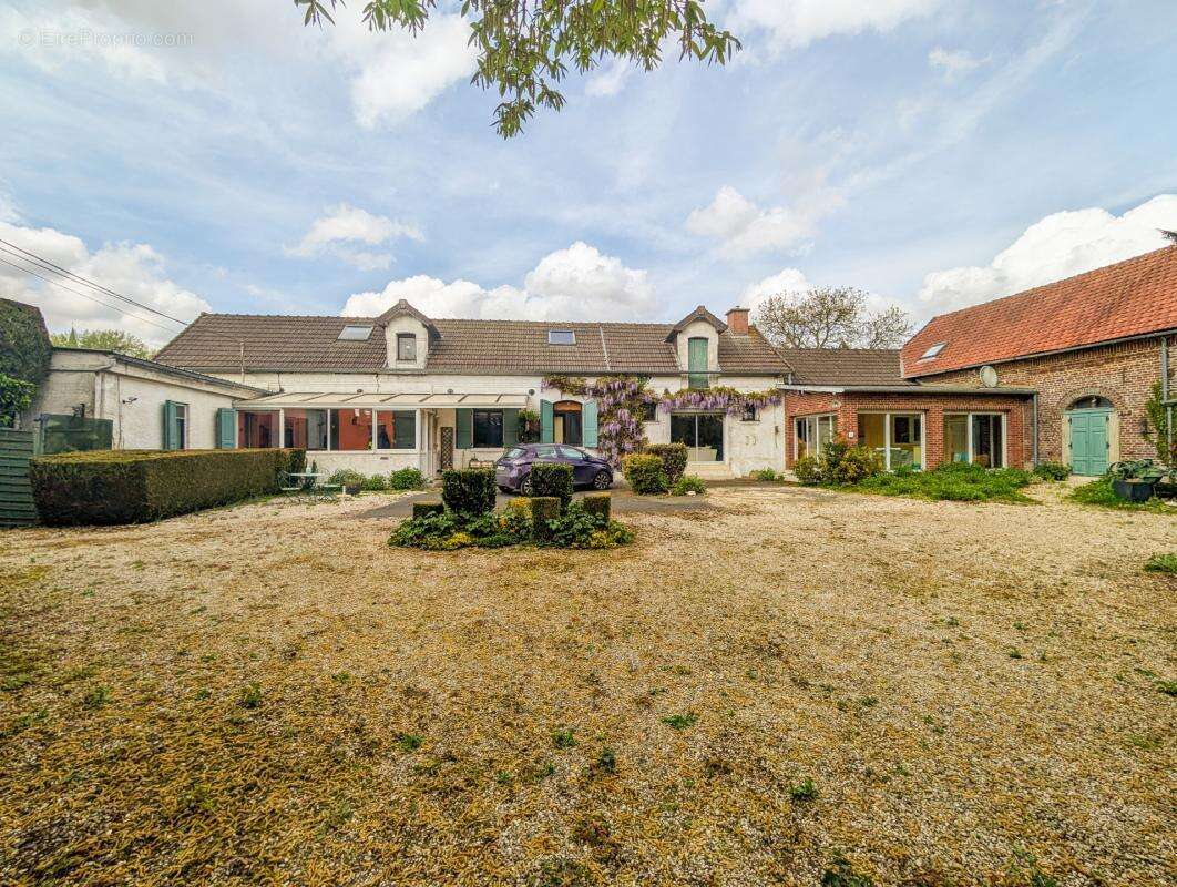 Maison à PERONNE