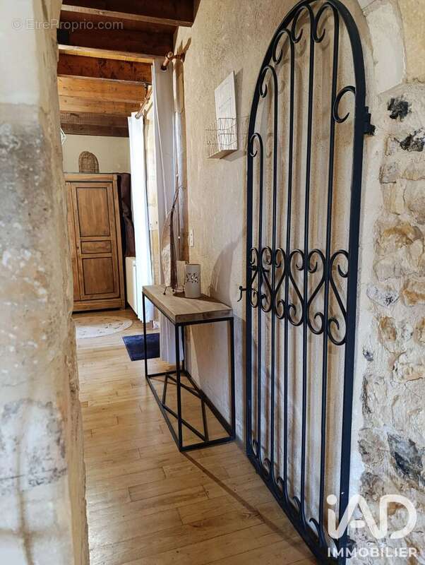 Maison 223 m² à Coux-Et-Bigaroque  - photo 5