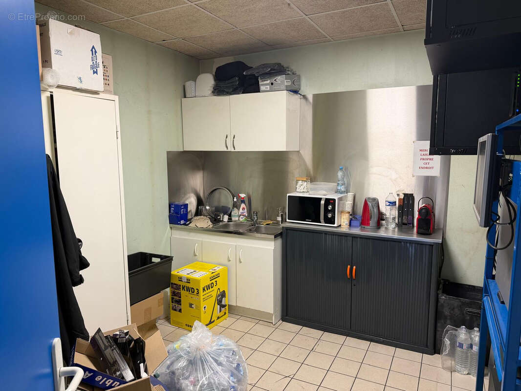Vente ensemble immobilier industriel de 3 660 m2, sur terrain de 21 181 m2 LURE - photo 22