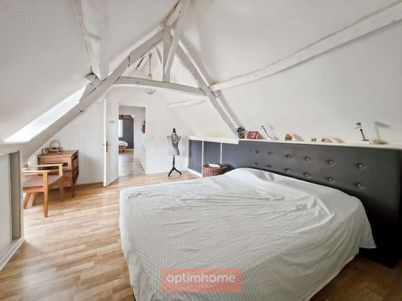 Propriete 273 m² 6 chambres jardin expo sud - photo 12