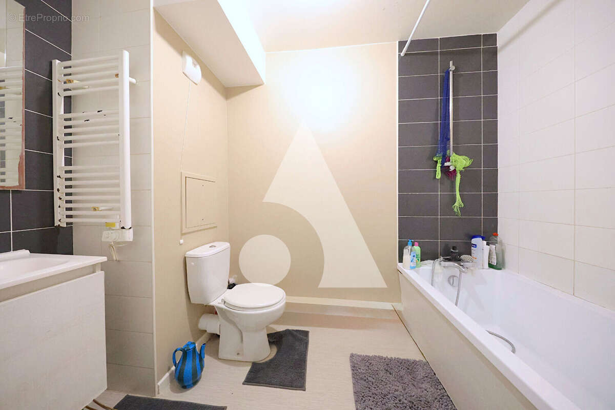 Appartement à CORBEIL-ESSONNES