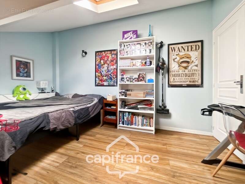 Appartement à PONTAULT-COMBAULT