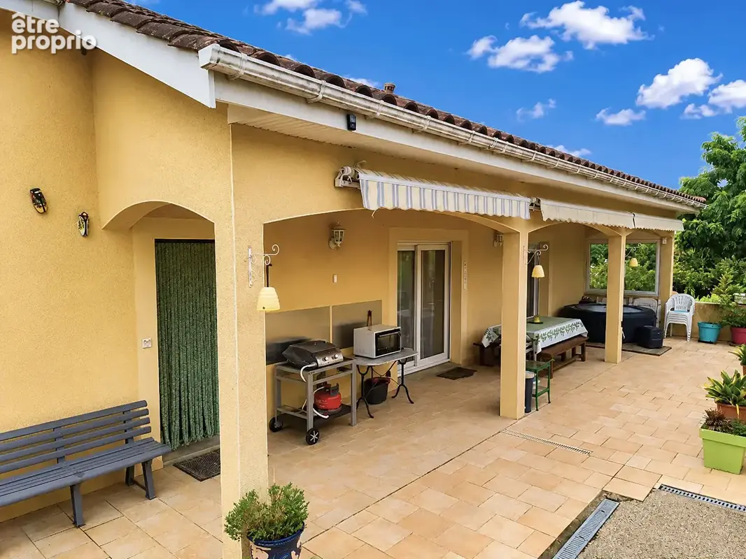 Maison à SONNAC