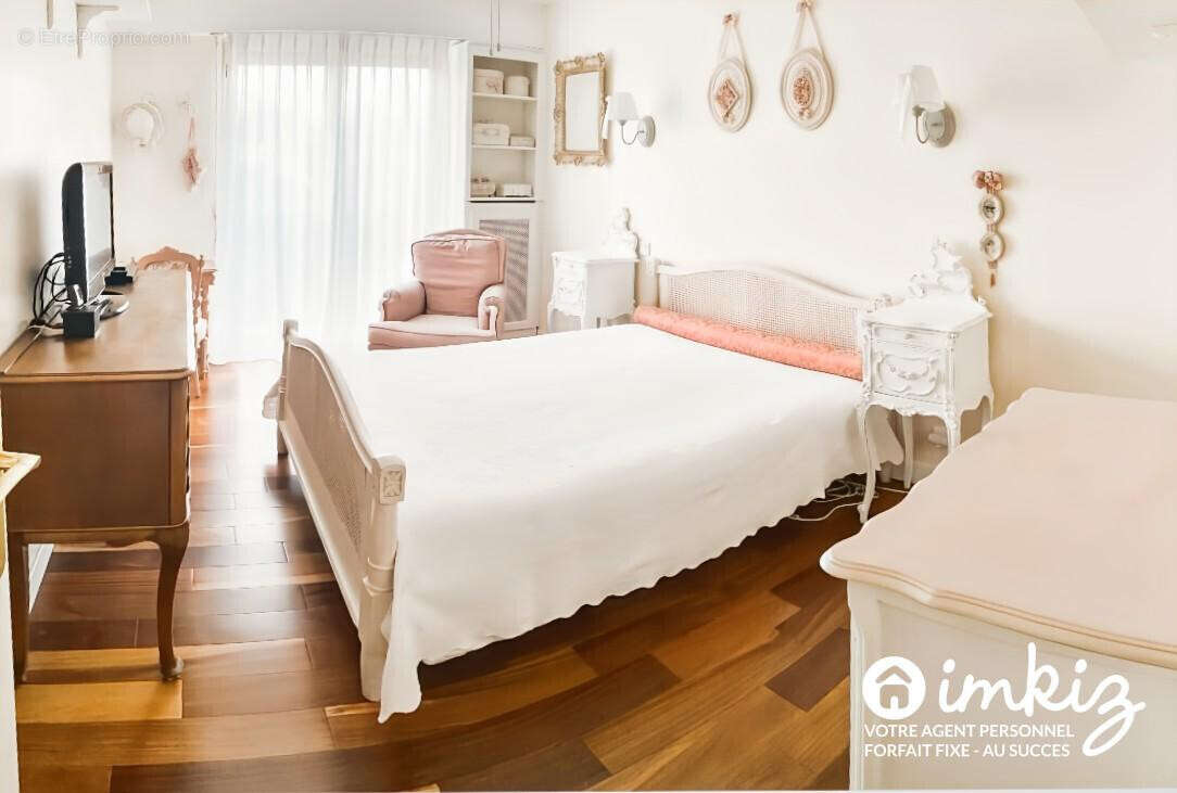 Appartement à VERSAILLES