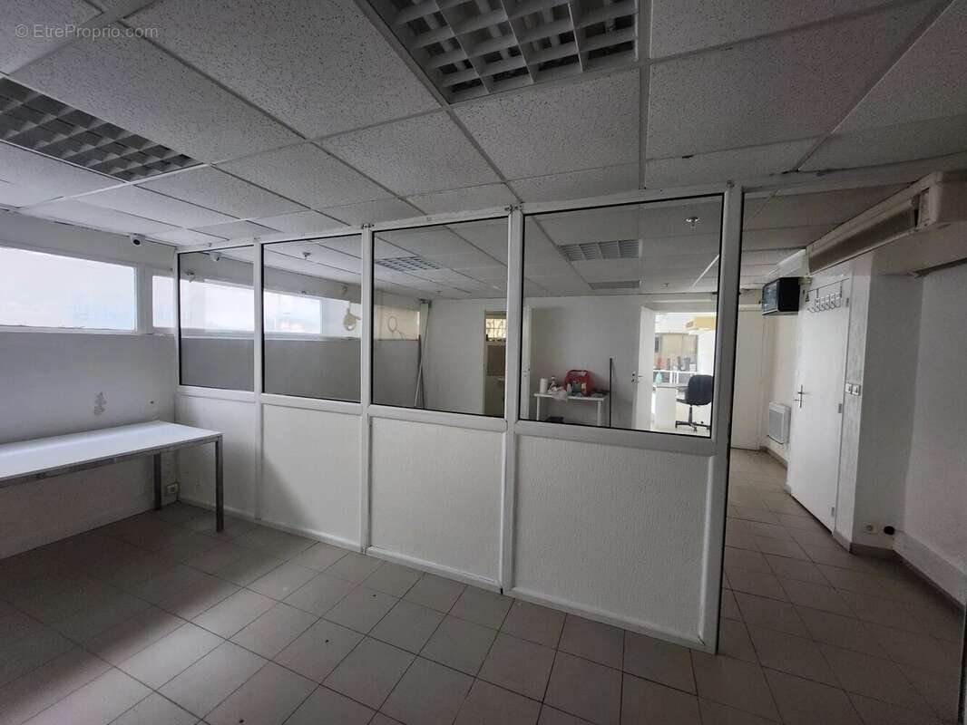 Commerce 65 m² à Montpellier  - photo 5