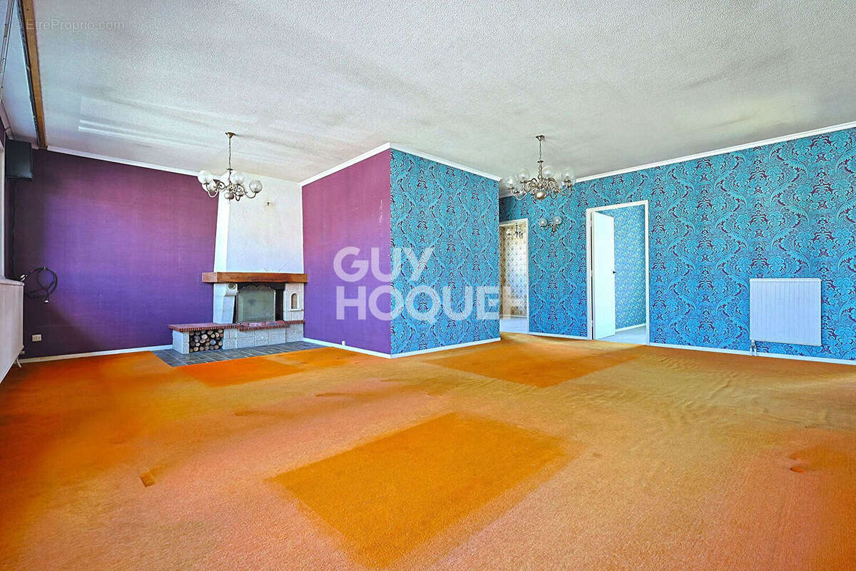 Maison à CHAMPIGNEULLES
