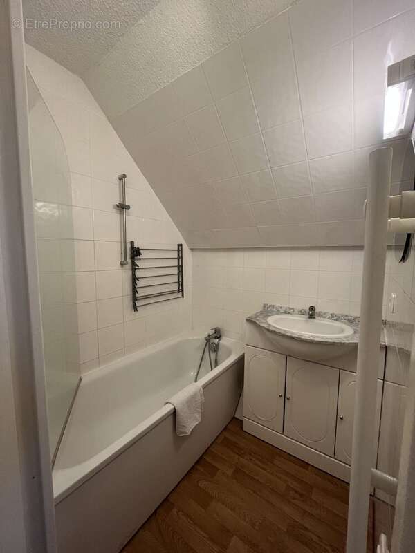 Appartement à BESSE-ET-SAINT-ANASTAISE