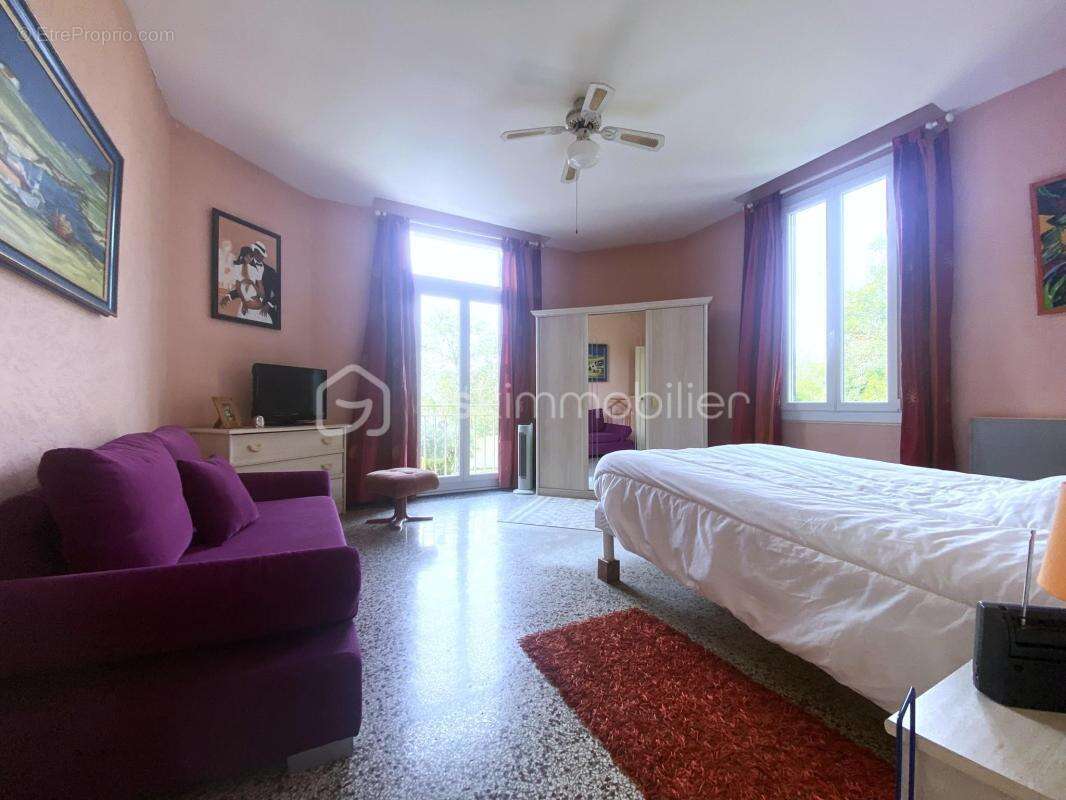  RARE — Maison 139m² avec piscine, 1150m² terrain, sans vis-à-vis - photo 6