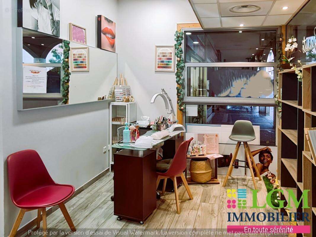 Commerce à VITROLLES