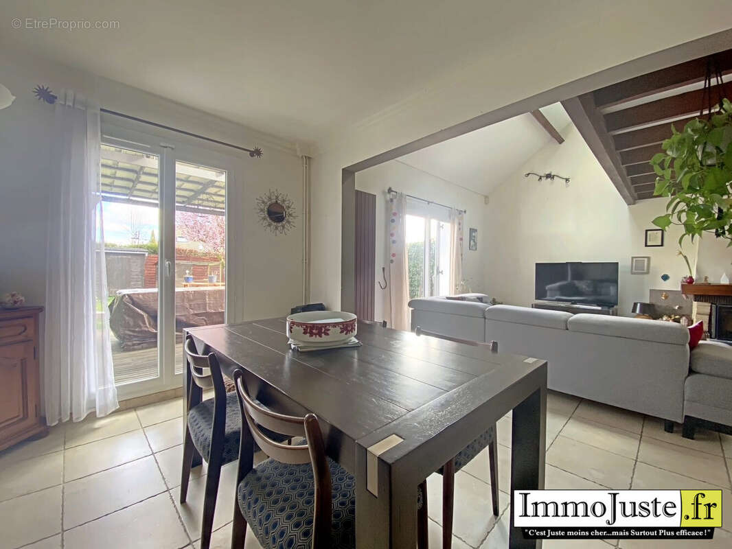 Maison à COIGNIERES