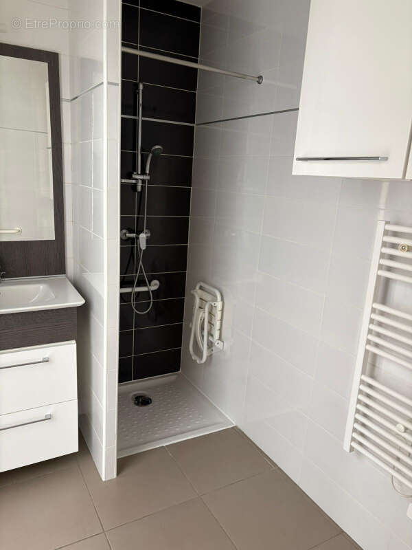 Appartement à SAINT-JEAN-DE-VEDAS