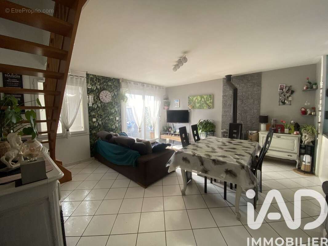 Photo 4 - Maison à SAINT-AY