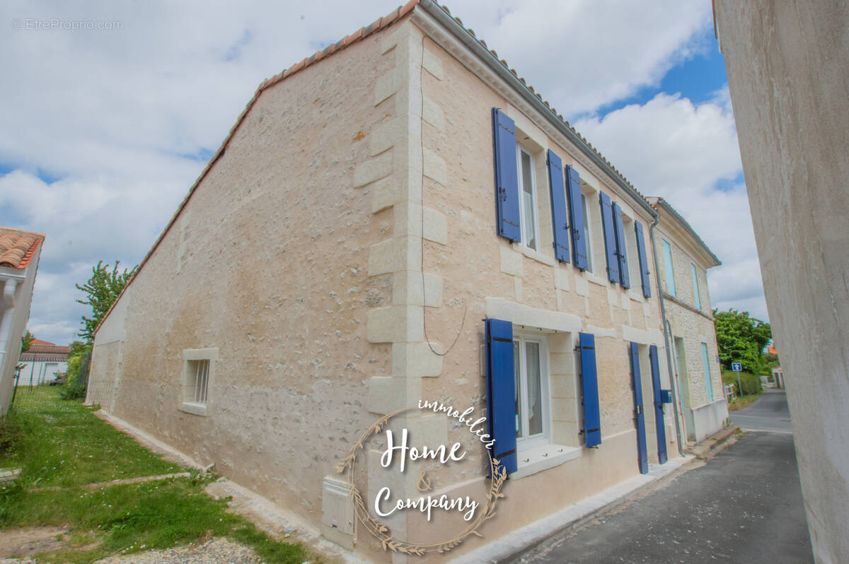 Maison à MESCHERS-SUR-GIRONDE