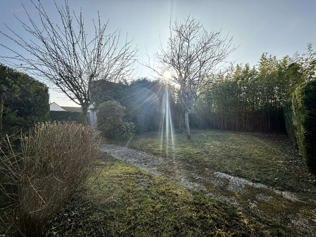 Maison à SAINT-DENIS-EN-VAL
