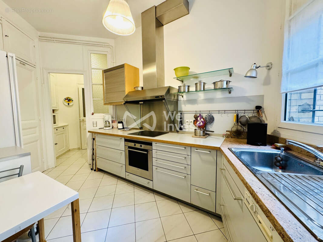Cuisine - Appartement à PARIS-17E