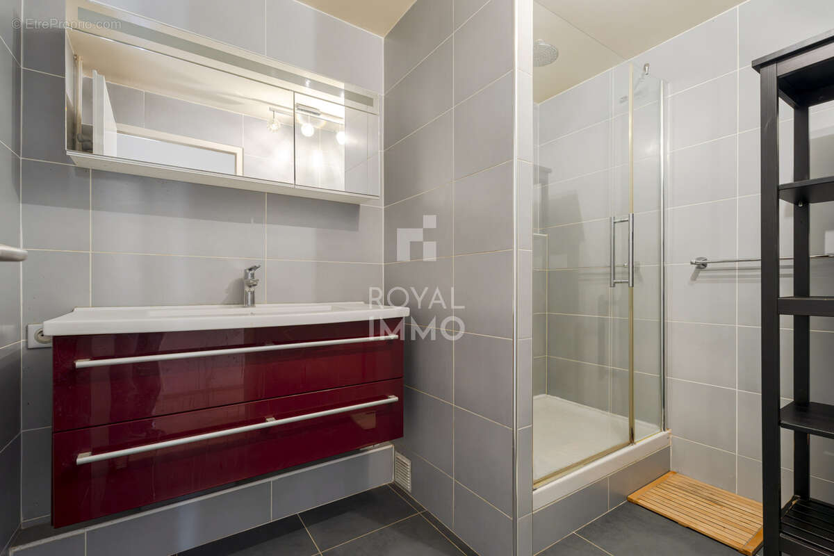 Appartement à LA VALETTE-DU-VAR