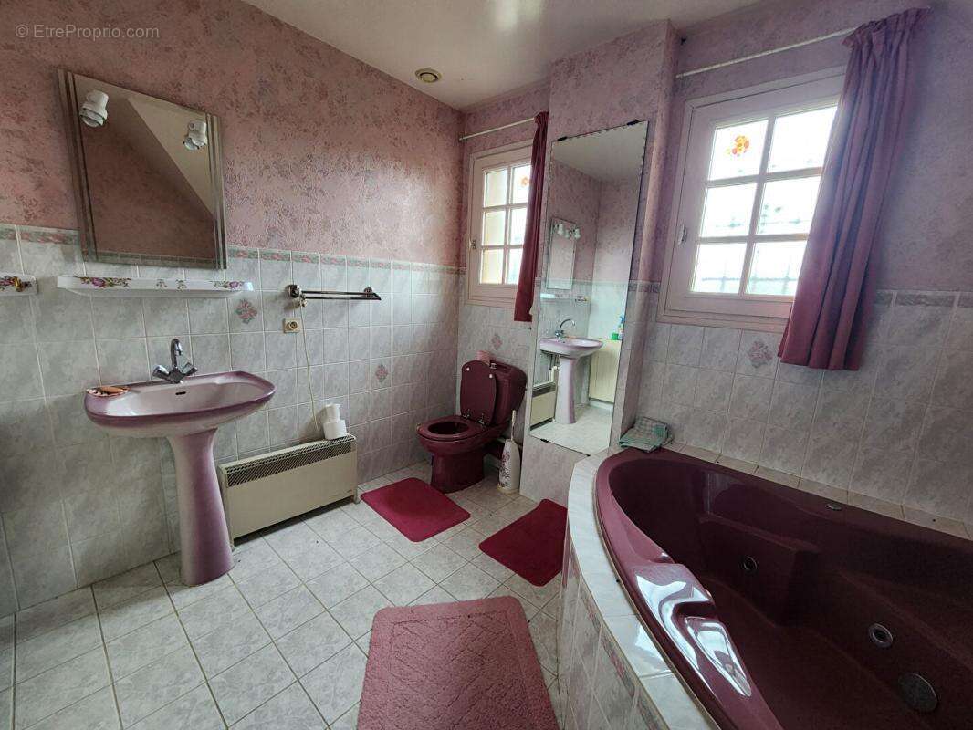 Maison à CHAMBOURG-SUR-INDRE