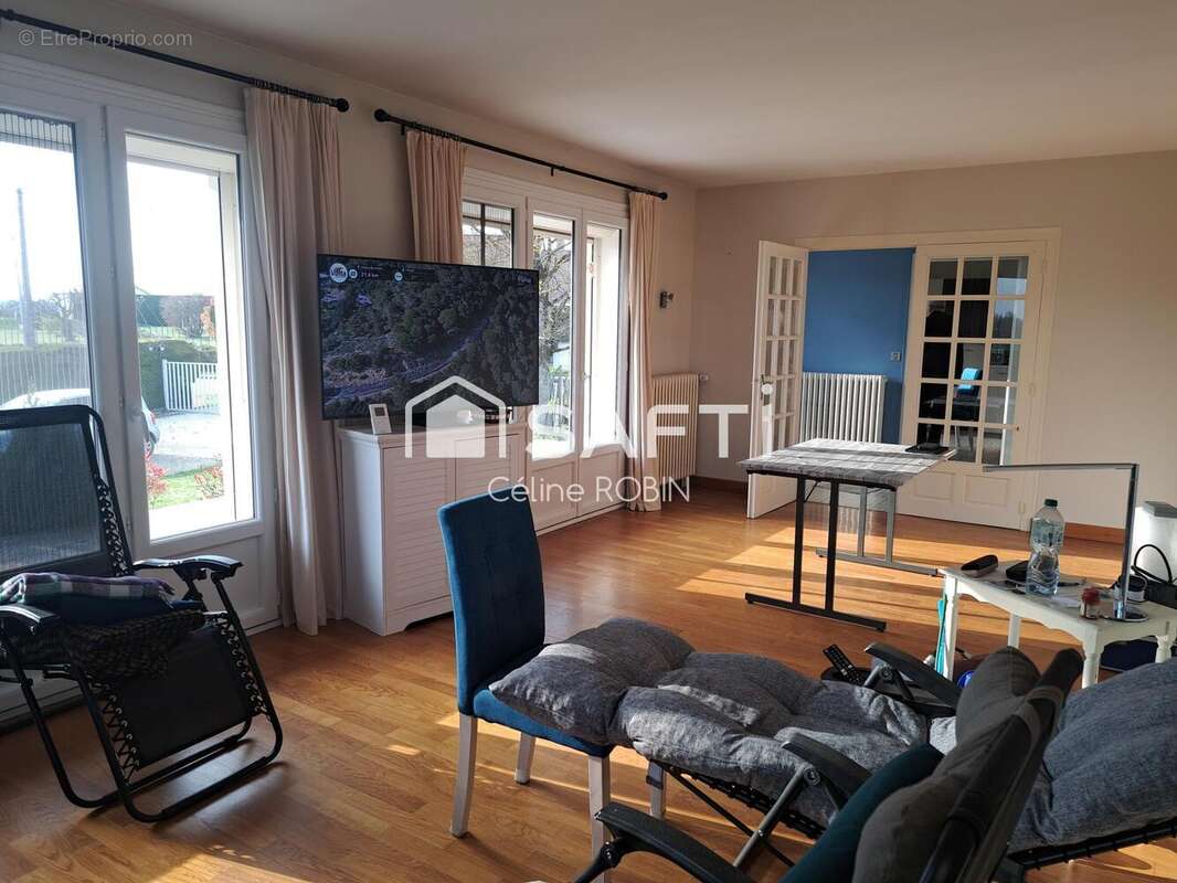 Maison 90 m² à Mervans  - photo 8