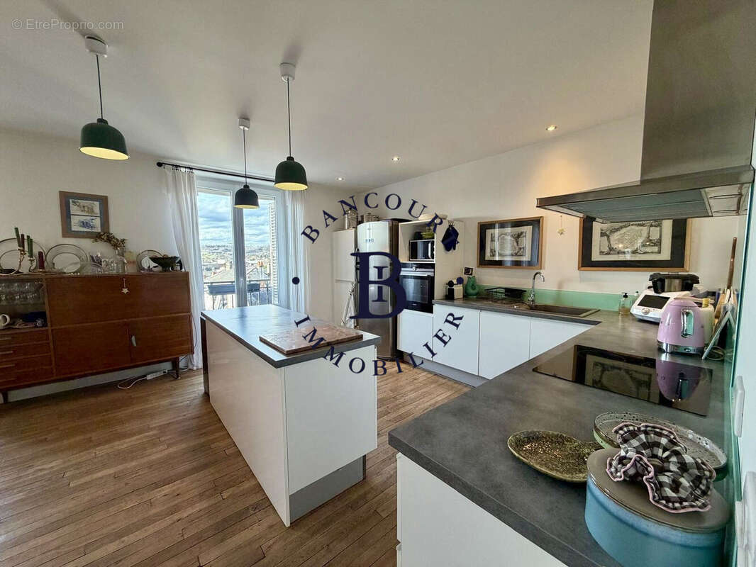 Appartement à BRIVE-LA-GAILLARDE