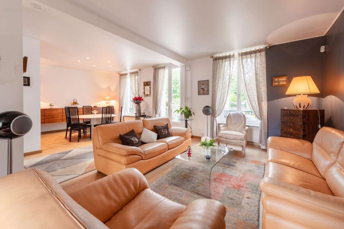 Maison à RUEIL-MALMAISON