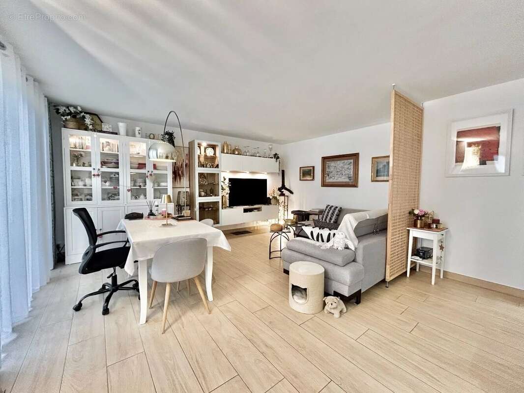Cannes centre – 4 pièces – grand garage - photo 3
