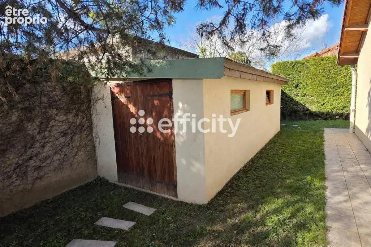 Maison 4 pièces 97 m² à vendre à Vaulx-En-Velin (69120) - photo 3