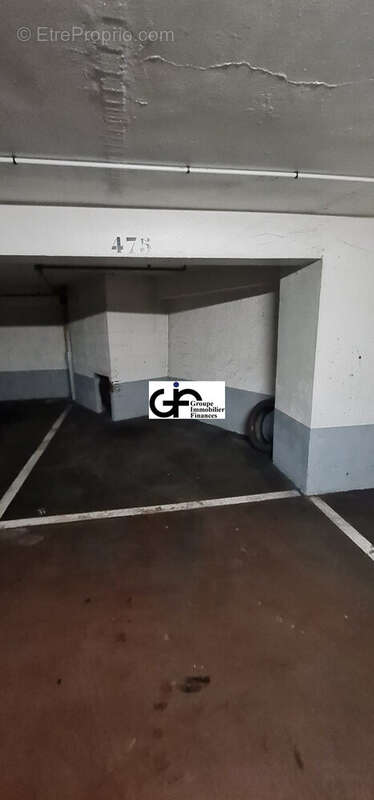 Parking 5 m² à Paris-16e  - photo 4