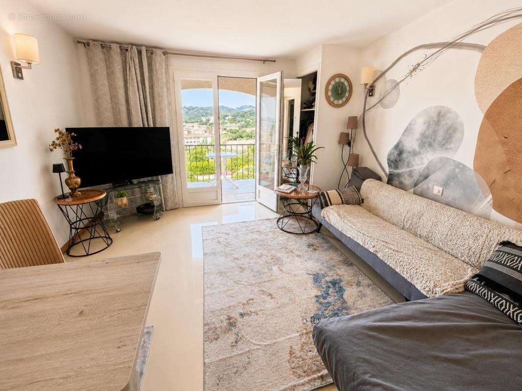 A VENDRE : Duplex t2 40m² Vue Mer - LES ISSAMBRES - 83380 - photo 3