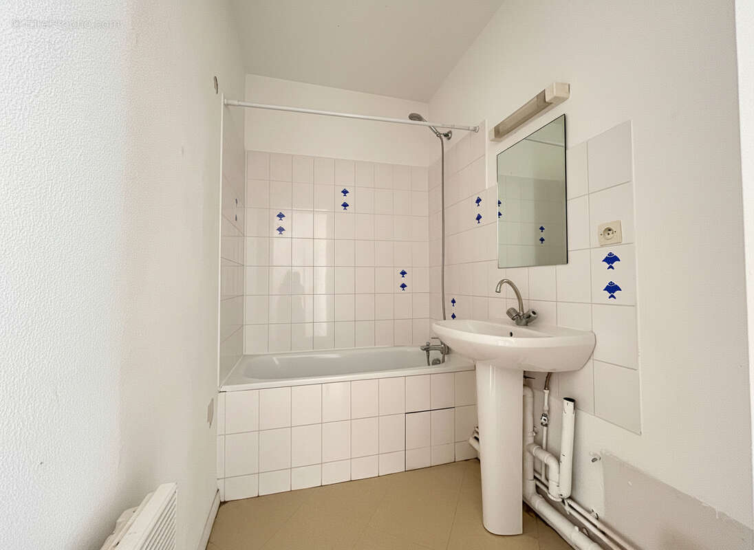 EXCLUSIVITE -  JONELIERE - Appartement T2 avec terrasse - photo 5