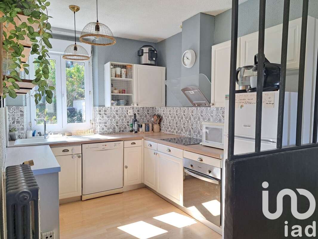 Photo 2 - Appartement à BRIVE-LA-GAILLARDE