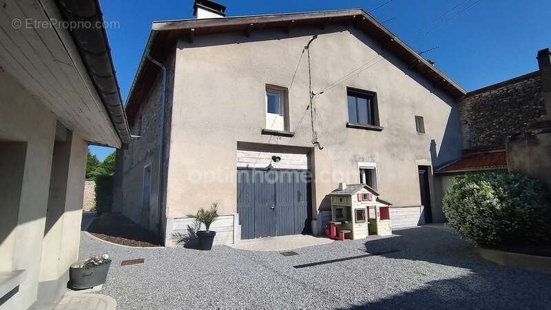 Maison à LONGEVILLE-EN-BARROIS