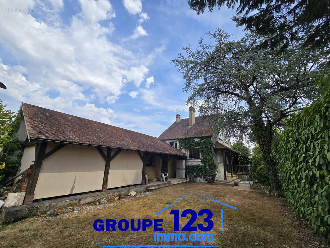 Maison à VILLEFARGEAU