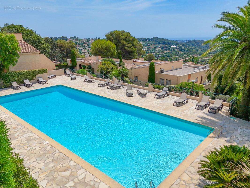 Appartement à VENCE