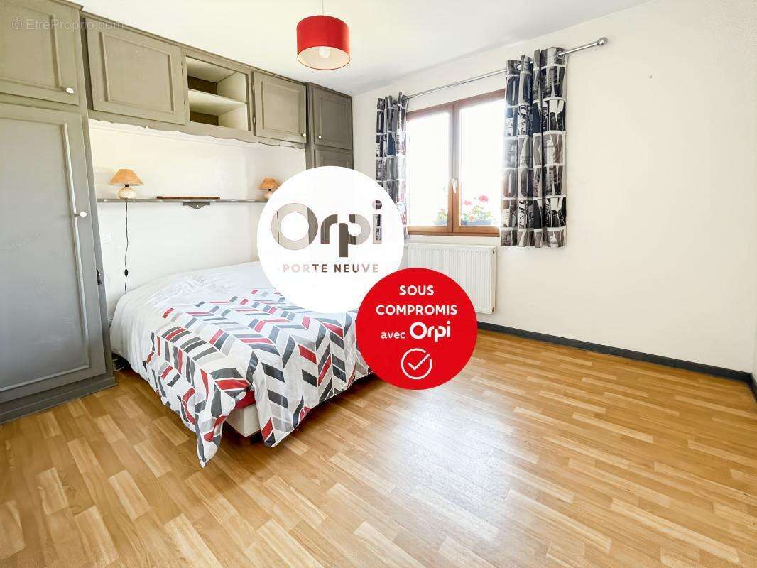 Maison à SAINT-MARTIN-BOULOGNE