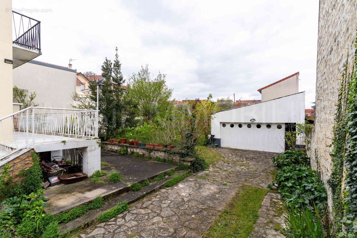 Maison à HOUILLES