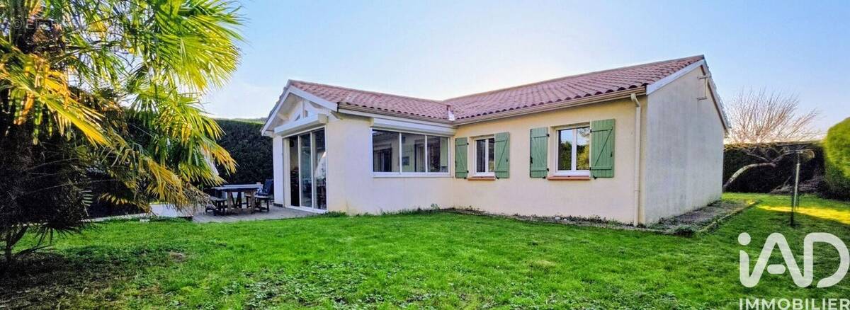 Photo 1 - Maison à BON-ENCONTRE