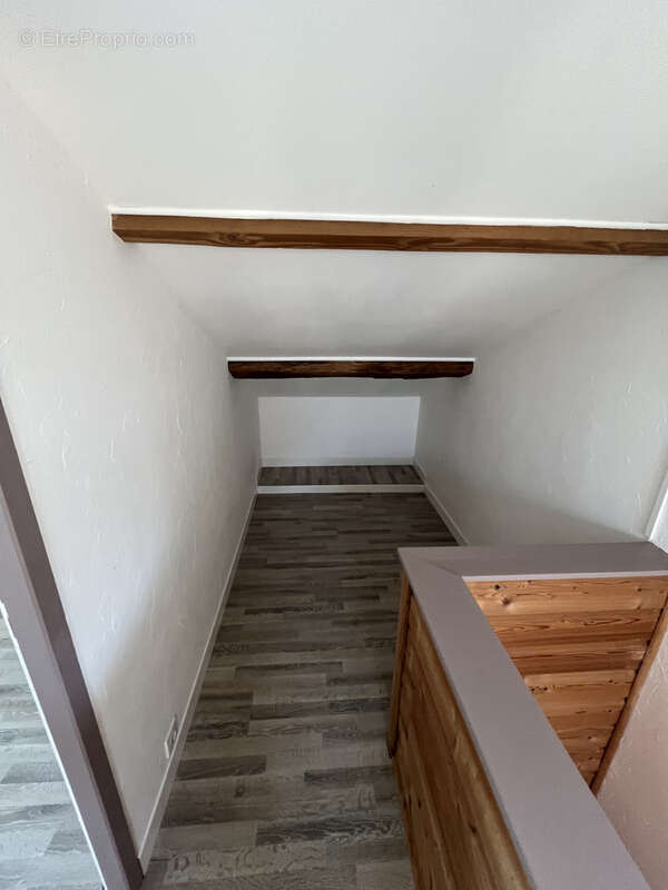 Maison à COMPREIGNAC