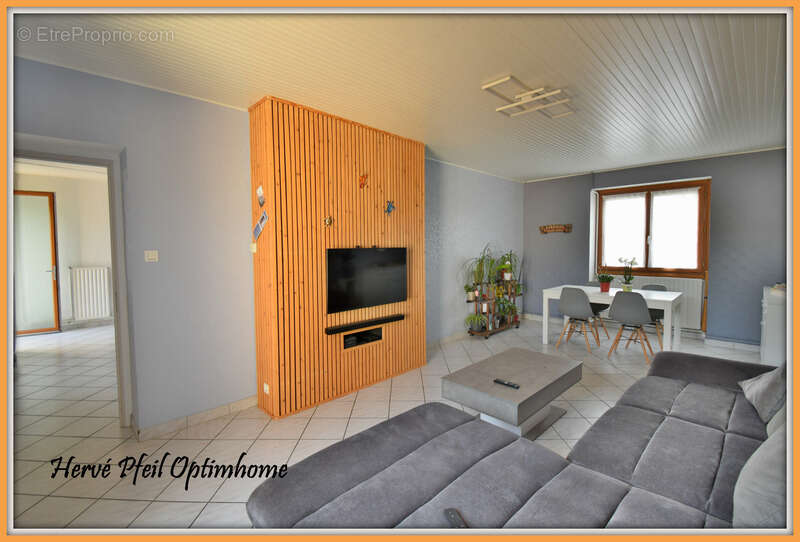 Une maison familiale avec cachet et prestations rénovées-5 pièces ; 135m² sur 1000m² de terrain - photo 13