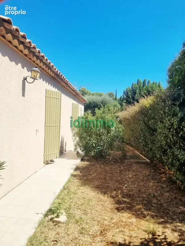 Exclusivité Draguignan villa récente F4 plain-pied de 100m en trés bon état garage terrasse 515m terrain 39900 - photo 6