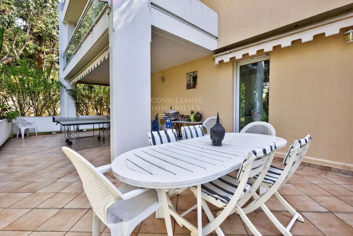 Rez-de-jardin deux suites/vue mer - photo 13