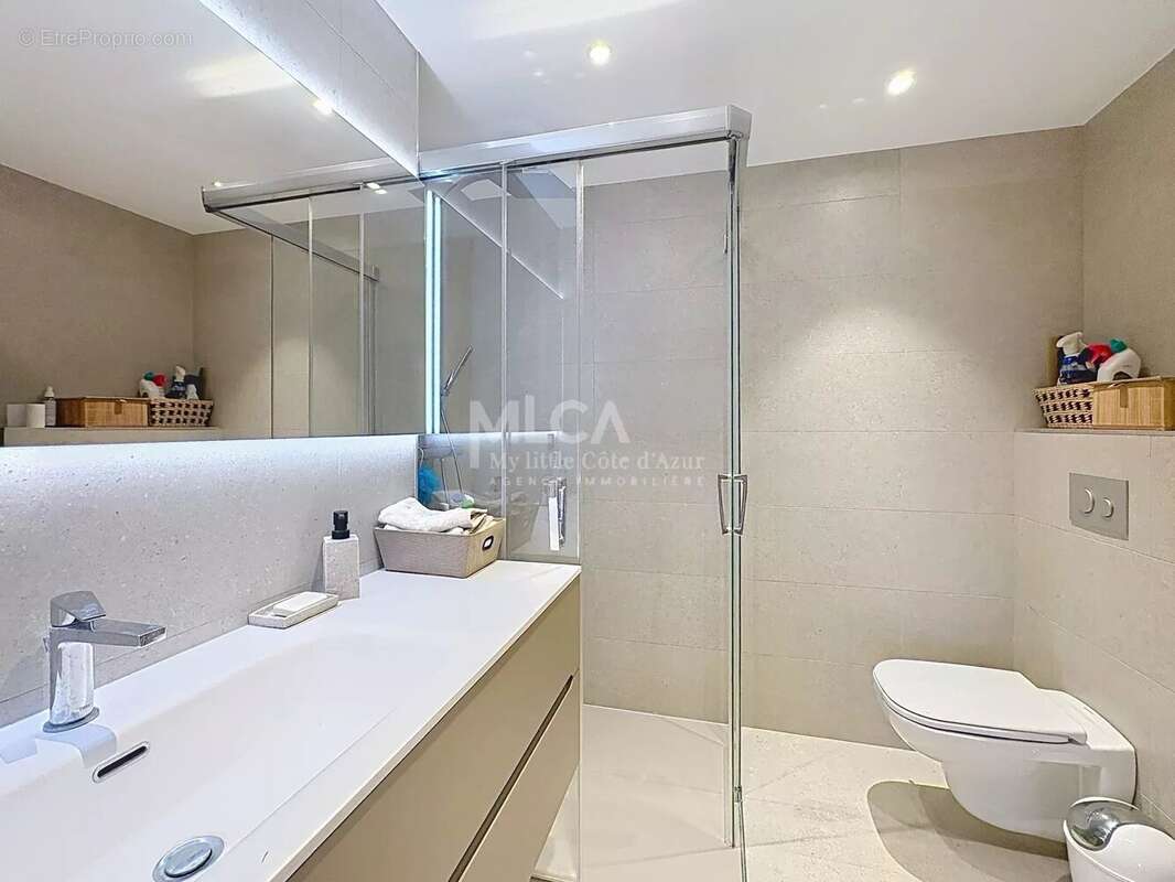 Appartement à SAINT-ETIENNE-DE-TINEE