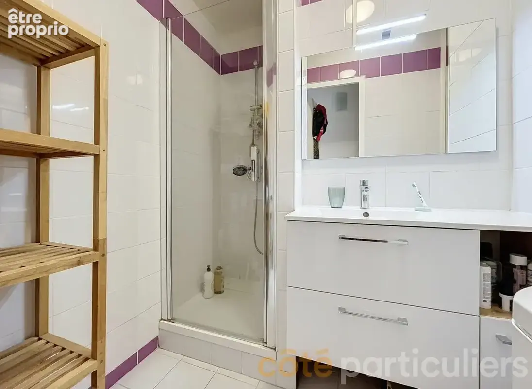 Appartement T1 pièce 30 m2, cuisine , cave. - photo 4